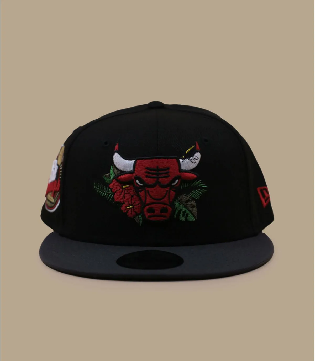 Casquette snapback Bulls noire tropicales - Casquette NBA Floral 9Fifty Bulls black New Era : Headict