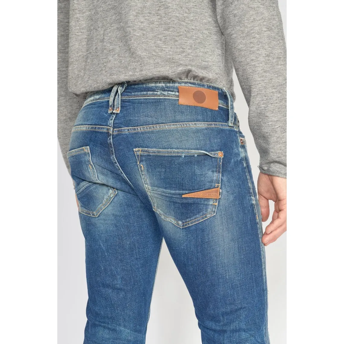 Jeans ajusté stretch 700/11, longueur 34 bleu en coton Leon | 3 Suisses