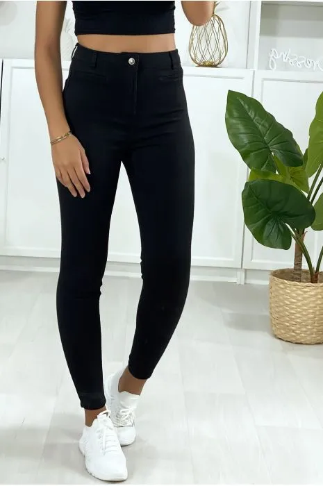 Jeans slim en noir avec poches à l'arrière