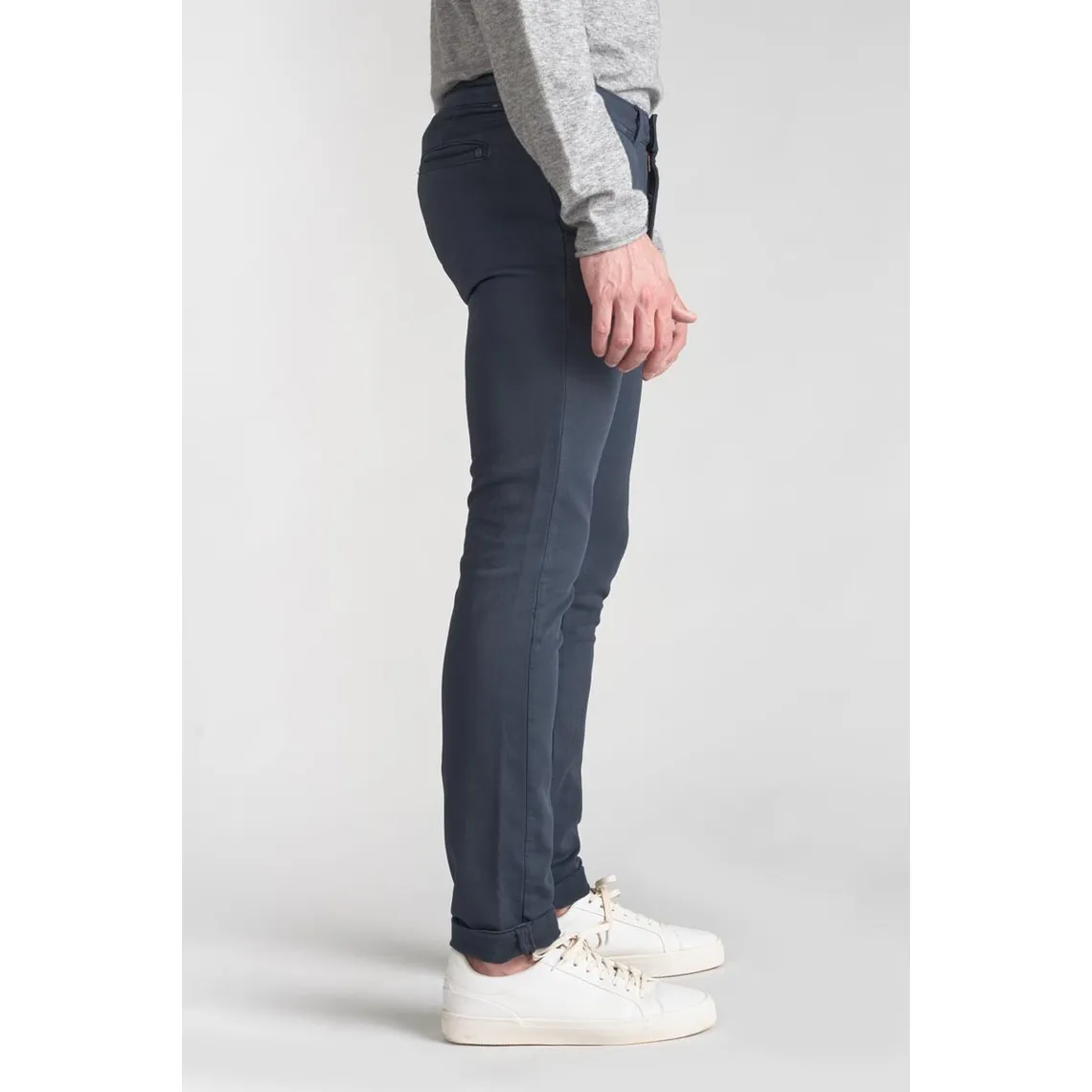 Pantalon chino Jogg Kurt marine blanc en coton Le Temps des Cerises - Pantalon Homme sur MenCorner