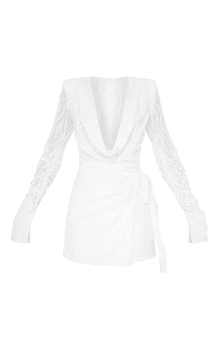 Robe moulante portefeuille blanche zébrée dévorée à col bénitier